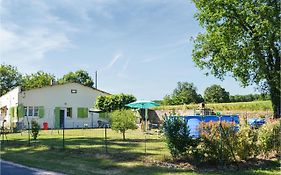 Nice Home In Chapdeuil With Wifi And 2 Bedrooms